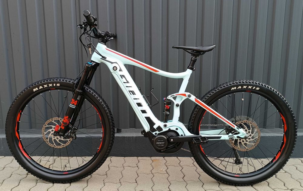 e-bike, bicicleta electrica Second hand GIANT Stance E+
