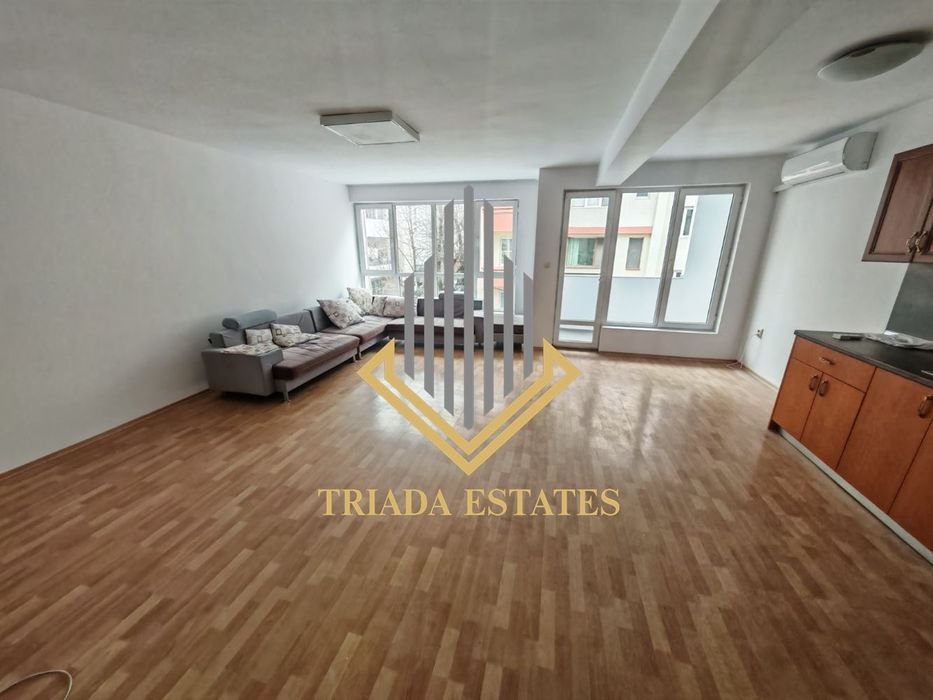 Дава се под наем Тристаен апартамент в Бургас, Възраждане - 108 кв.м за 448.8 € - Снимка #1