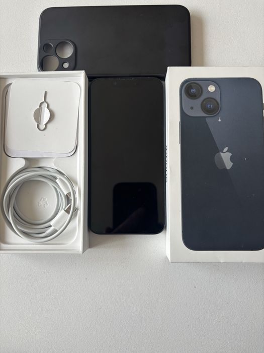iPhone 13 mini Идеален