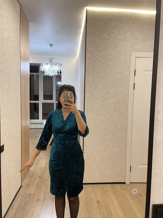 Велюровое платье