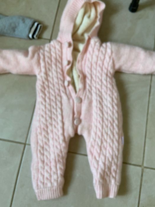 Детские комбинезоны продам