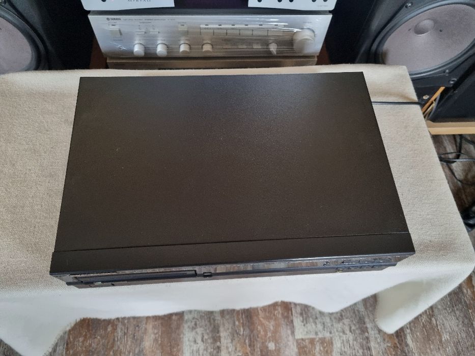 Cd Player Marantz CD-42. CDM 4/19. Perfect functional. Impecabil.