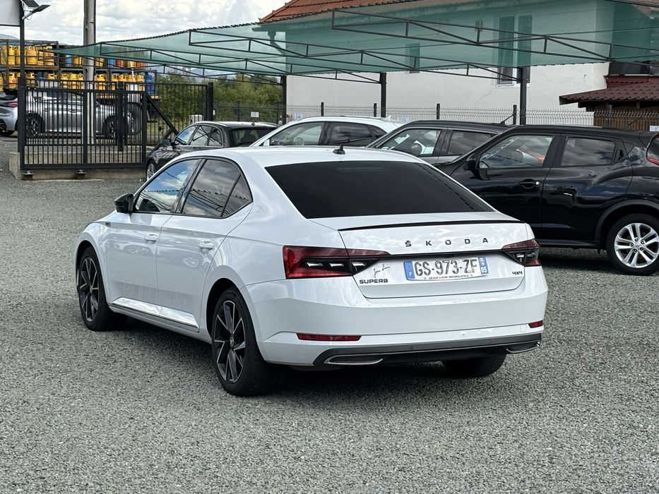 Skoda superb sport-line 4x4 200 cp