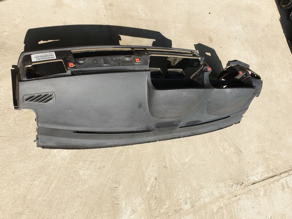 Plansa bord neagra bmw e65 e66