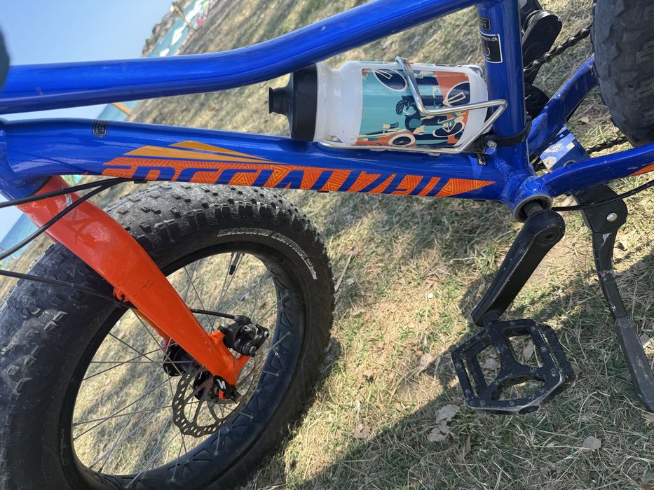 Детски велосипед/колело Fat bike 20 Specialized