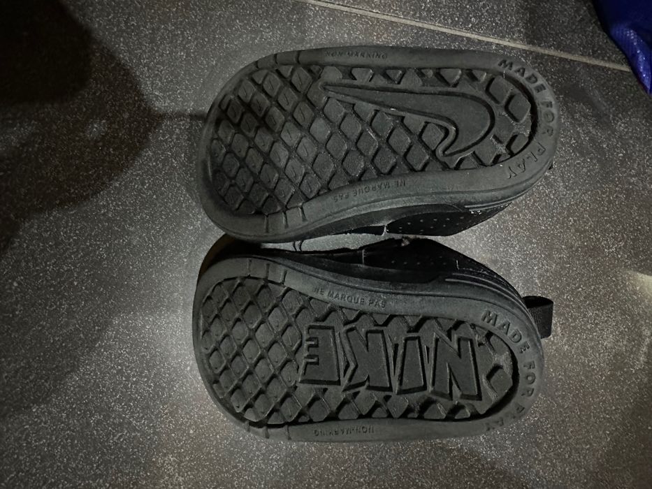 Бебешки маратонки Nike
