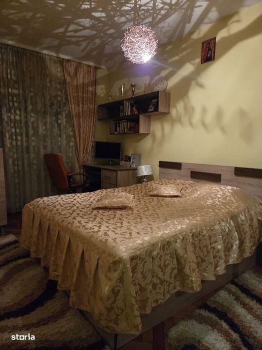 Apartament 2 camere -zona Stefan Cel Mare