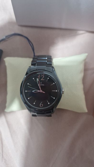Ceas Festina dama nou, model f16638/2