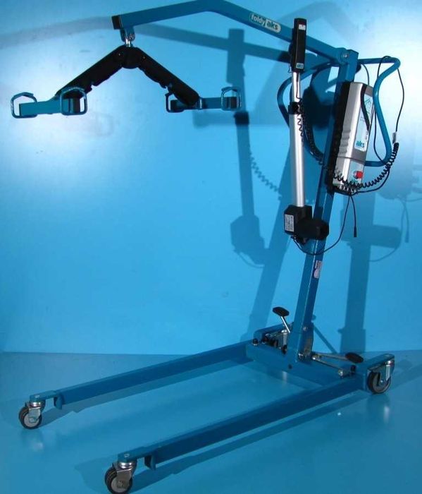 Macara pentru ridicarea si transportul pacientilor Aks Foldy