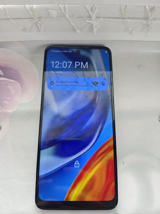 Vând Motorola e32(s)