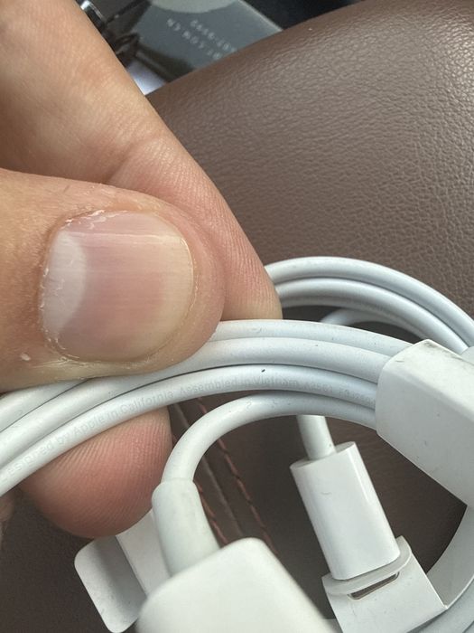 Kabel Type c & lighting (iphone 13 pro)