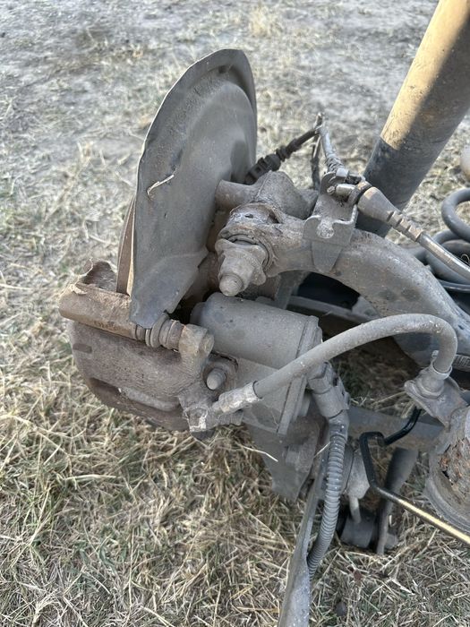 Volkswagen Tiguan Окачване преден заден мост шенкел апарат амортисьор