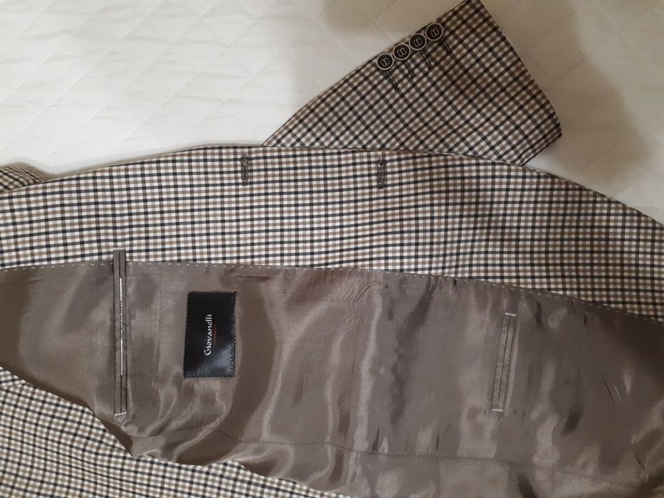 Костюм стильный !