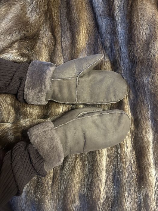 Manusi din blana naturala