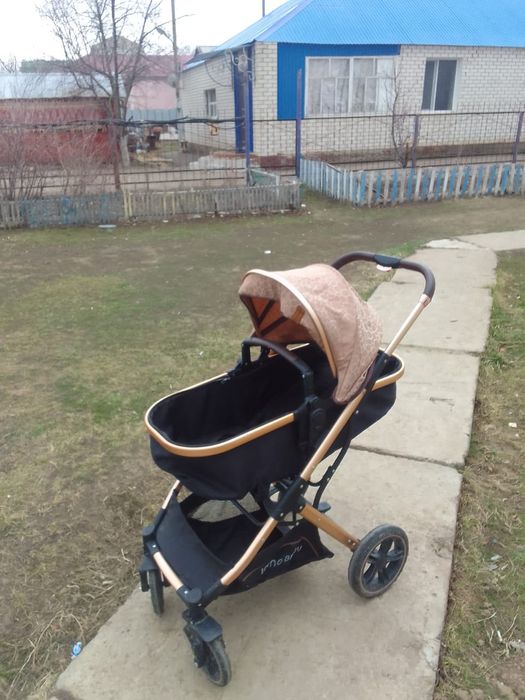 Детская коляска продам
