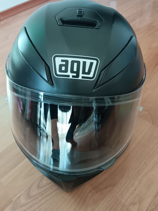 Продавам мото каска AGV  K3 SV размер XL