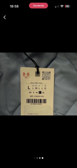 Продам куртку Zara новая
