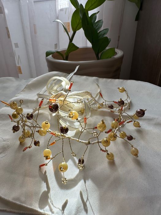 Диадема на голову