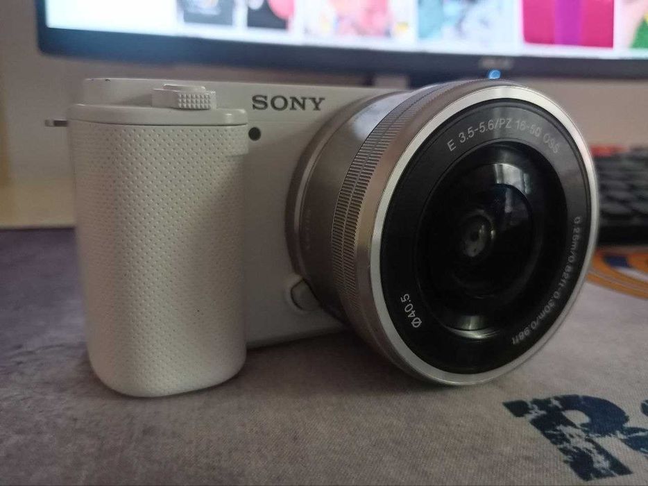 SONY ZV-E10 — профессионал контент учун топ камера