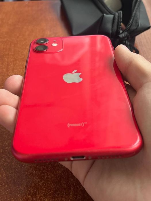 IPhone 11 Red 64гб 70% акб