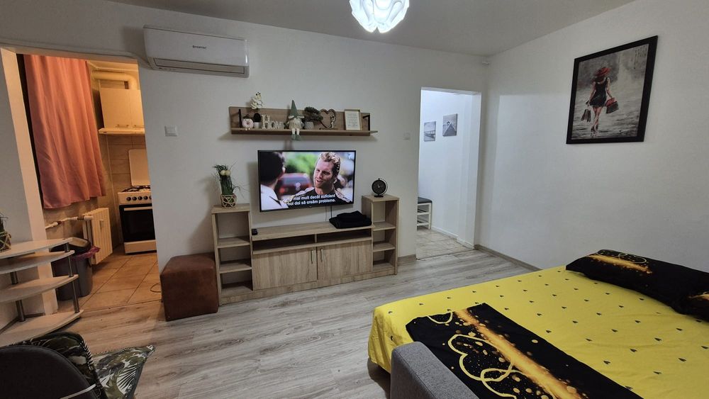 Regim Hotelier Ciresica (accept escorte) TOMIS NORD - O79I537575