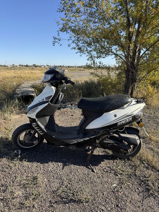 Продам скутер 50 куб
