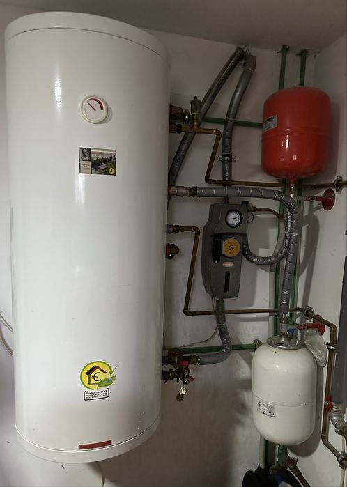 Panou solar - sistem complet - boiler 150L, pompa….