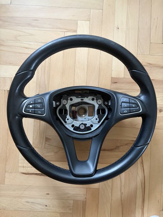 w205 волан с airbag