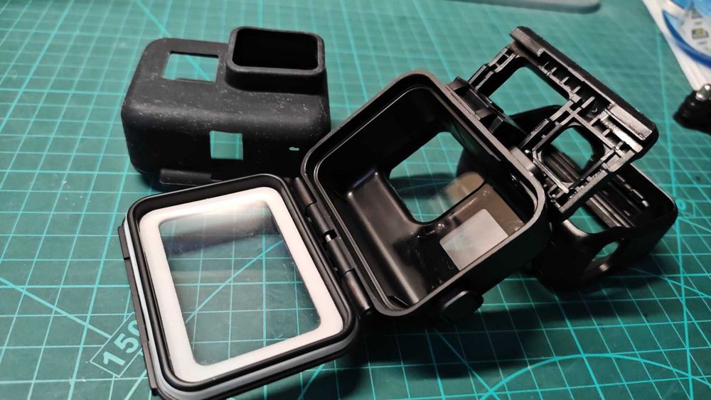 Telecomandă GoPro originală + set accesorii GoPro HERO 7/6/5 – 250 lei