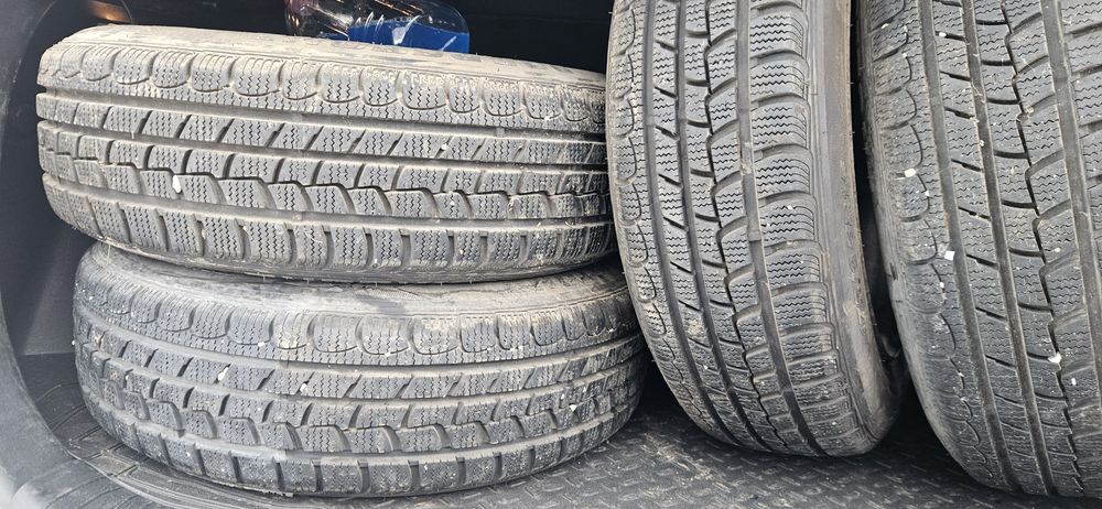 175/65/15 roadstone 7.34мм всесезоннии гуми дот 2420 4 броя