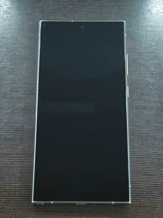 Samsung Galaxy S24 Ultra – като нов / отличен
