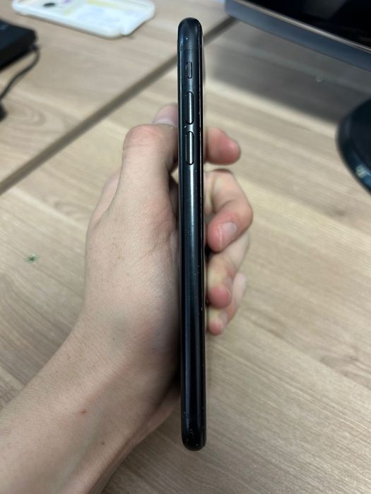Iphone xr 3/64гб