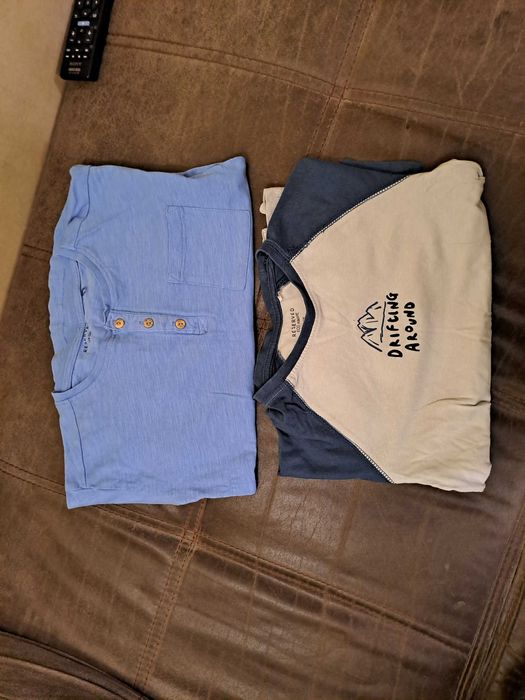 10 броя блузи с дълъг ръкав и 2 броя долнища