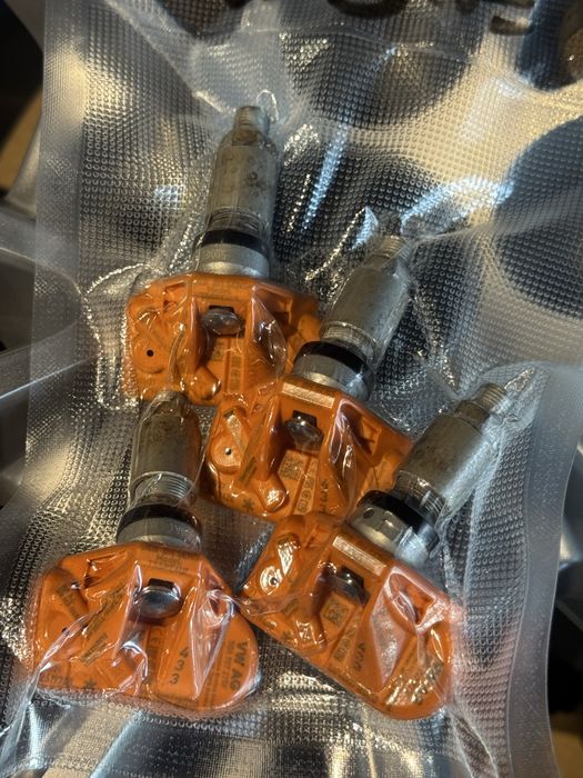 4 buc senzori presiune roți originali VW Audi Skoda Porsche 5Q0907275B