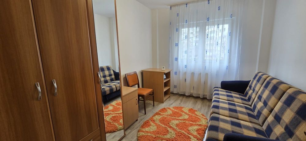 Apartament de închiriat 3 camere