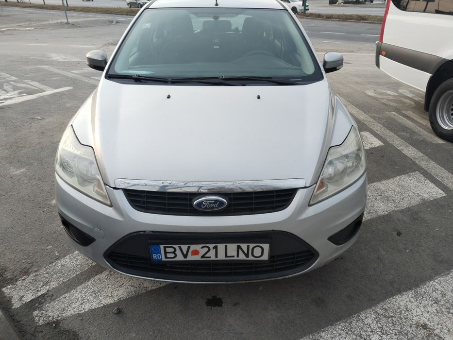 Vând ford focus 1.6 benzina 2008