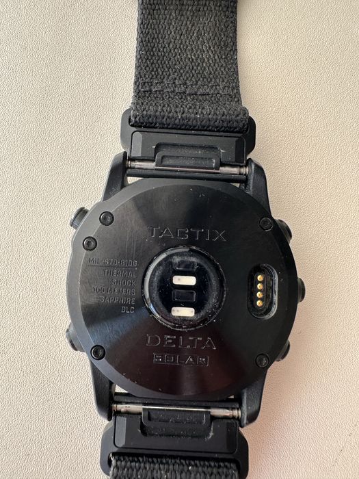 Наручные часы Garmin