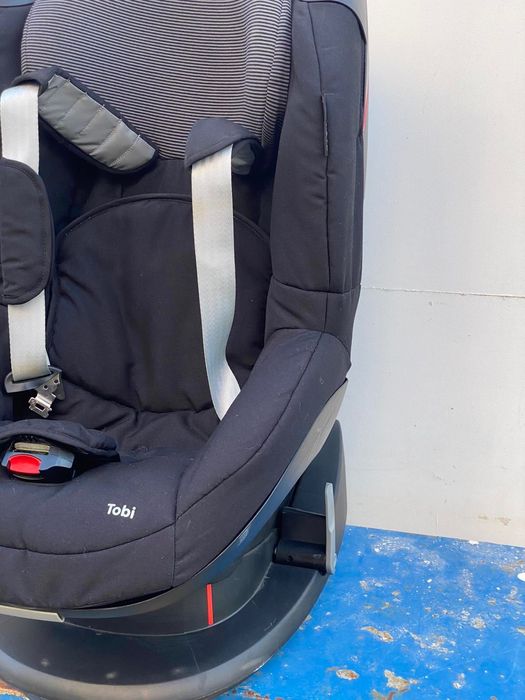 Столче за кола. Maxi-Cosi,модел-Tobi.
Почти неизползвано