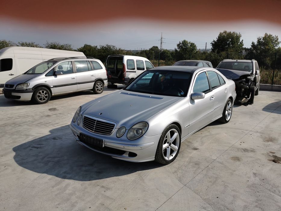 Mercedes E270 CDI НА ЧАСТИ