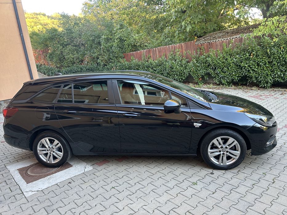 Opel Astra Sports Tourer