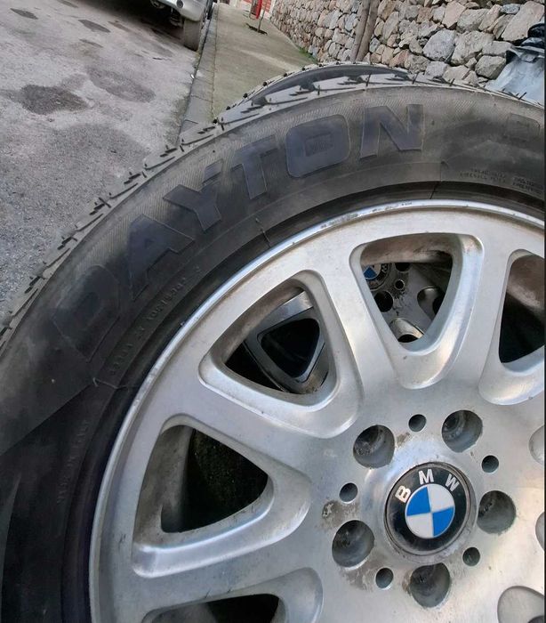 Гуми 215/55/16 зимни