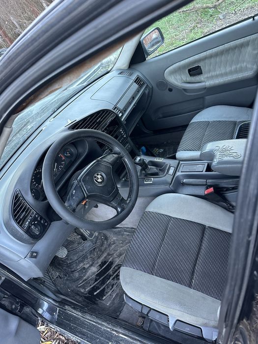 Bmw e36 318i НА ЧАСТИ