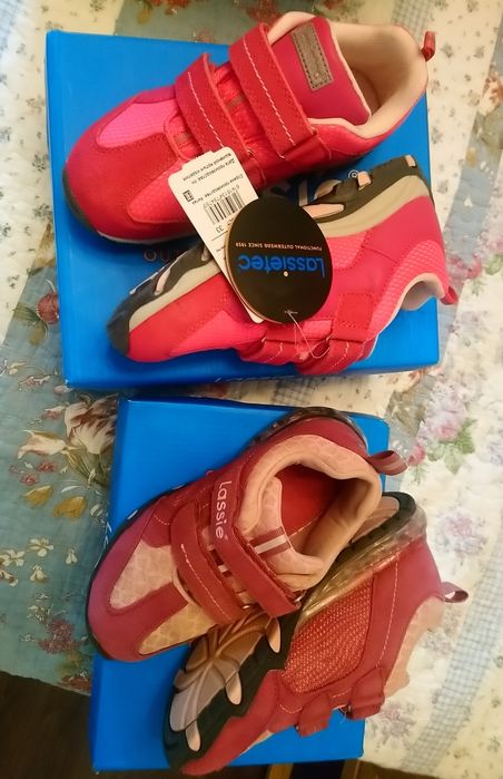 Обувь детская новая