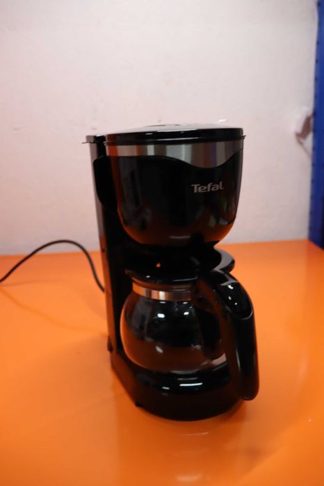 Tefal Кафеварка за филтърно кафе, 6 чаши, 0,6 л, 1000 W, черна