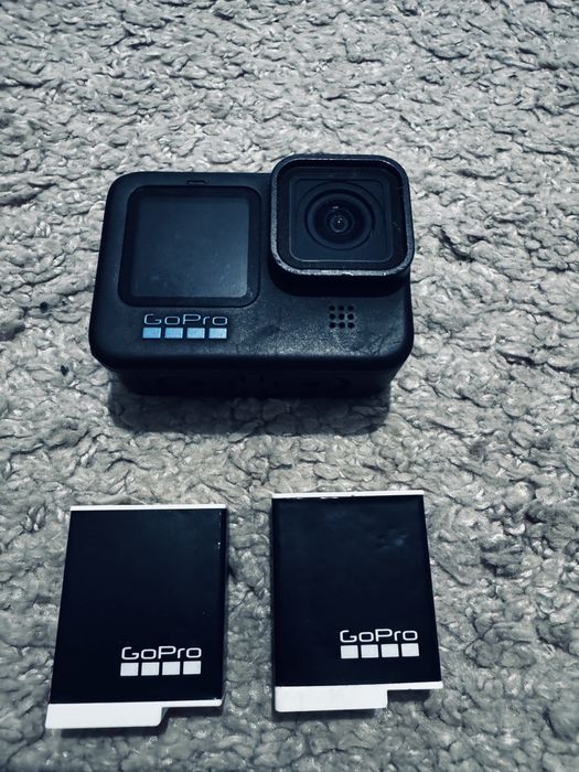 Gopro 11 cu doua baterii