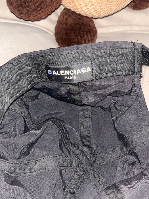 Кепка Balenciaga с лампасами (Trackline)
