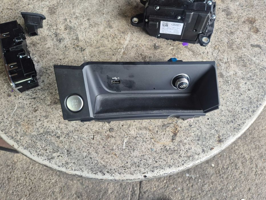 Set Modul Usb C Audi A4 B9 facelift 8W0035708A