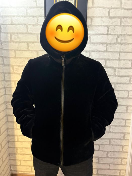 Шубка мужская с капюшоном