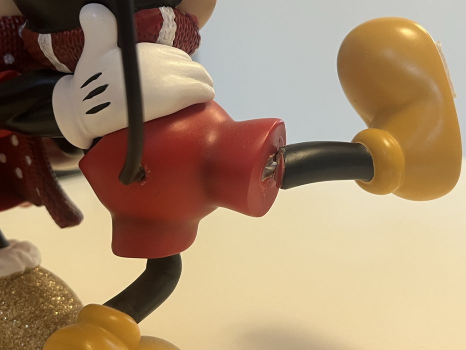 Figurina decorativa Disney Mickey & Minnie - inaltime 16 cm