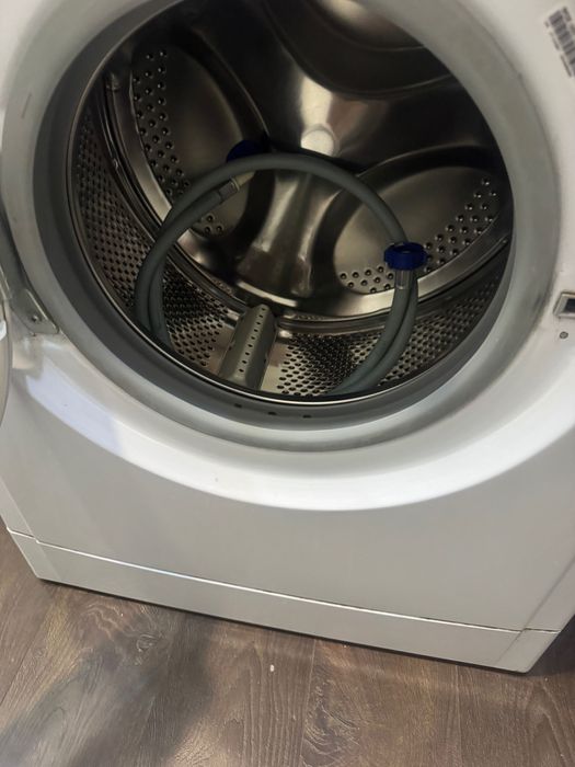Продается Стиральная машина